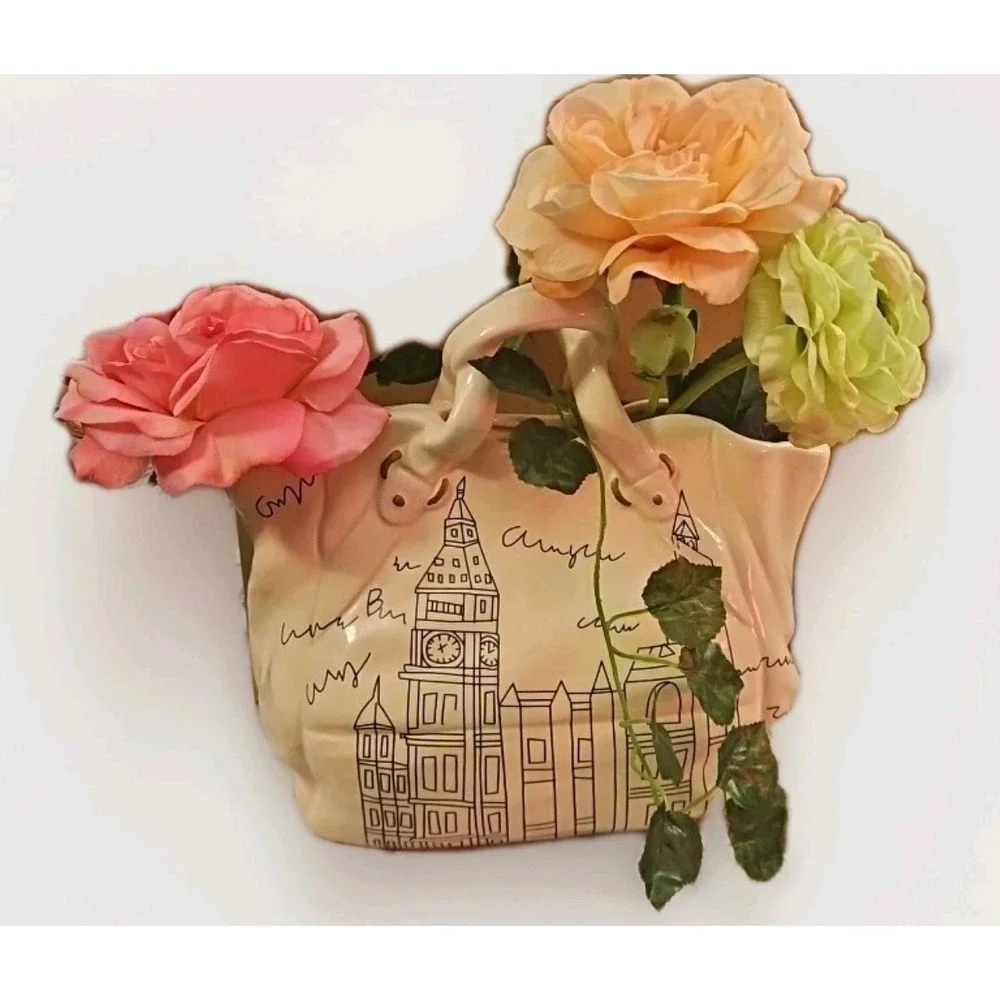 Artsy Handbag Ceramic Flower Vase Folksy Village Clock Tower‎ World Traveler
